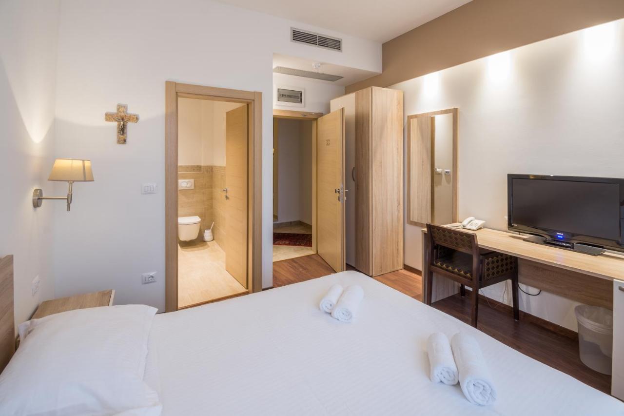 Hotel Quercus Меджугор'є Екстер'єр фото